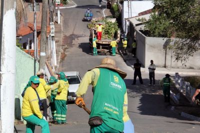 Mutir�o de Limpeza contempla moradores do bairro Canjica