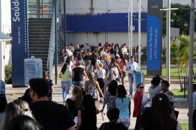 Secretaria divulga lista de candidatos convocados para TDI, Professor, TNE e ASG