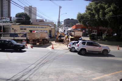 Prefeitura orienta condutores em virtude de obra de recupera��o de adutora na Av. Comandante Costa