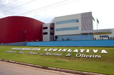 AL baixa portaria e define calend�rio de 2018 com 41 dias de folga