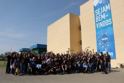 Univag Profiss�es recebe mais de dois mil estudantes do ensino m�dio