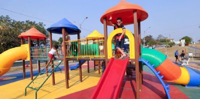 Prefeitura de V�rzea Grande inaugura pra�a esportiva ao lado do aeroporto