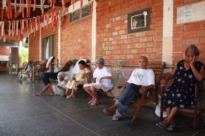 ​Ap�s 10 meses sem assist�ncia, idosos receber�o atendimento