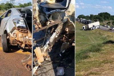 Acidente entre carretas e carros em rodovia deixa onze feridos