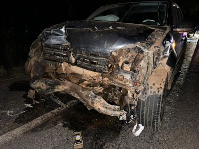​Acidente envolvendo tr�s ve�culos deixa um morto em Pocon�