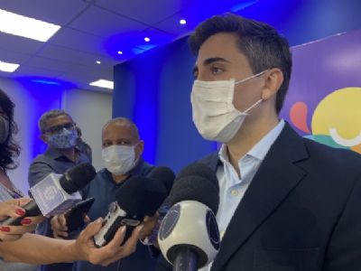 Ao dar posse a diretores, secret�rio garante que militariza��o de escolas � processo democr�tico