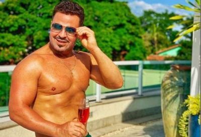 Eduardo Costa revela que mudou de nome para escapar de d�vidas