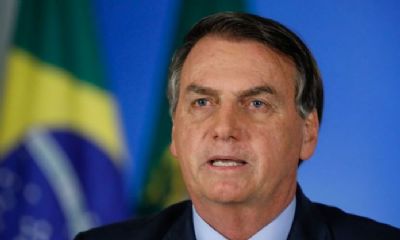 Bolsonaro lamenta ataque em creche e diz que � uma pena o Brasil n�o ter pris�o perp�tua