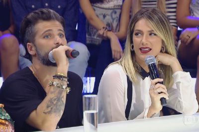 Bruno Gagliasso aparece em v�deo dizendo que esposa n�o manda nele