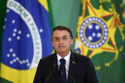 Encontro com Trump � oportunidade para refor�ar la�os, diz Bolsonaro