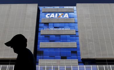 Trabalhadores nascidos em junho podem sacar aux�lio emergencial