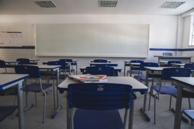 Censo Escolar 2020 aponta queda de quase 650 mil matr�culas em escolas p�blicas do pa�s