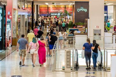 ​Com�rcio vai funcionar no feriado de anivers�rio de Cuiab�