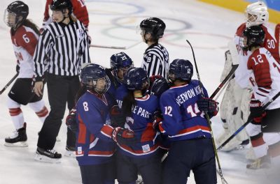 Hist�rico! Coreia marca primeiro gol no h�quei e une as duas na��es