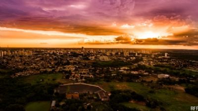 Calor e baixa umidade continuam no fim de semana e Cuiab� pode ter chuva na segunda-feira