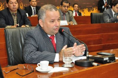 C�mara define membros de CPI que deve investigar prefeito de Cuiab�