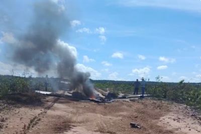 Avi�o de pequeno porte cai e explode em estrada rural de Mato Grosso