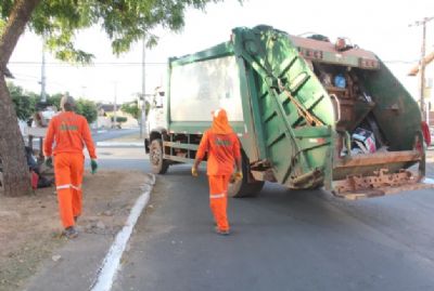 Justi�a determina dist�ncia de 50 metros e pro�be bloqueio de caminh�es de lixo em Cuiab�