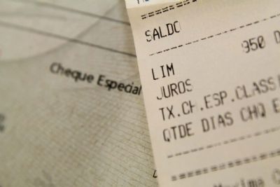 Limite de juros para cheque especial come�a a valer no dia 6
