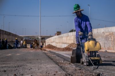 Ap�s confus�o entre secretarias, Governo inicia obras de restaura��o da trincheira do Tijucal