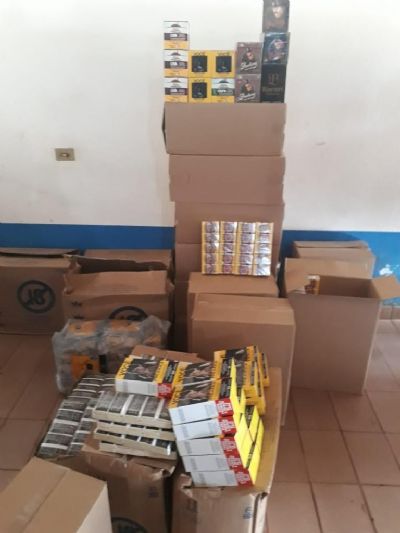 ​Casal � preso pela PM com produtos de contrabando no Distrito de Indian�polis