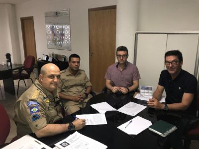 Indea e Corpo de Bombeiros firmam parceria para atuar nos rios de Mato Grosso