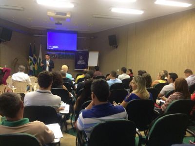 Curso de legisla��o ambiental capacita servidores do interior