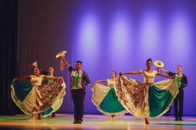 ​Teatro recebe mostra de dan�a neste fim de semana