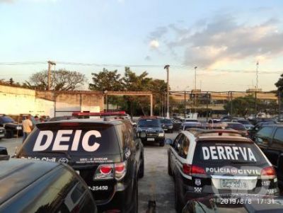 Pol�cia desarticula grupo especializado em furtar e levar carros para Bol�via