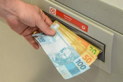 Pagamento do 13� sal�rio vai injetar R$ 214,6 bilh�es na economia