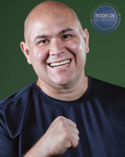 Roda de Entrevista recebe Abilio Brunini nesta quinta-feira (22)