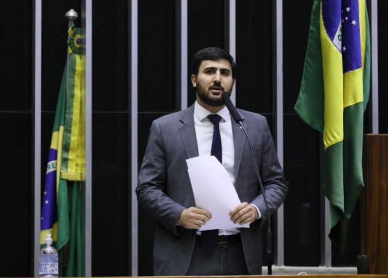 Eleitores do Estado preferem Emanuelzinho entre os nomes que disputam a C�mara