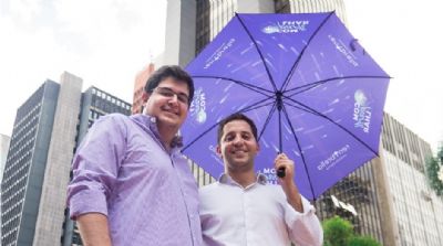 Empreendedores criam servi�o de aluguel de guarda-chuvas