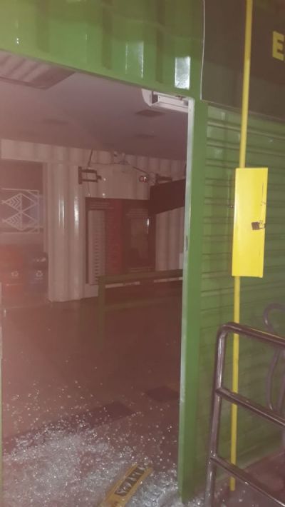 Ladr�es invadem esta��o de �nibus pela 3� vez e furtam televisores em Cuiab�