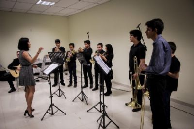 Escola de M�sica oferece cursos de forma��o gratuitos para crian�as a partir de 2 anos