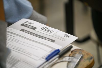 Ensino M�dio, T�cnico ou especializa��o: entenda as op��es das Etecs para 2027