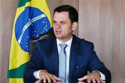 ​Alexandre de Moraes determina pris�o de ex-ministro da Justi�a