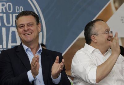 Carlos F�varo admite disputar o Governo do Estado no futuro