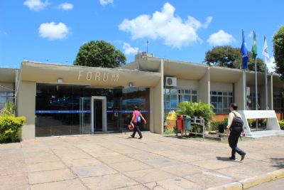 F�rum de V�rzea Grande abre sele��o para estagi�rio de Direito
