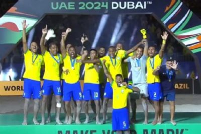 ​Brasil fatura o hexa mundial de futebol de areia