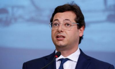Exame de Secret�rio de Comunica��o da Presid�ncia da Rep�blica para coronav�rus d� positivo