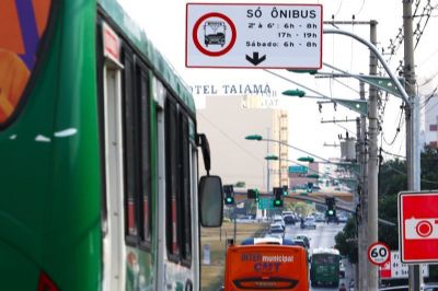 Todas as faixas exclusivas de �nibus come�ar�o a valer no dia 1� de outubro, somente nos hor�rios de pico