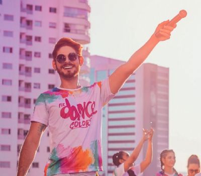 ​Evento oferece aula gratuita de zumba e fitdance neste domingo
