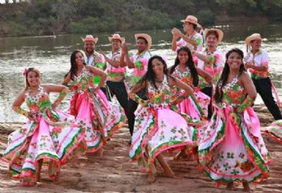 Flor Ribeirinha abre seu quintal para �viv�ncias� em dan�a popular; participe