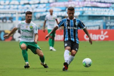 Cuiab� perde para o Gr�mio e � desclassificado da Copa do Brasil