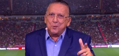 Galv�o Bueno est� consciente e bem disposto ap�s sofrer infarto