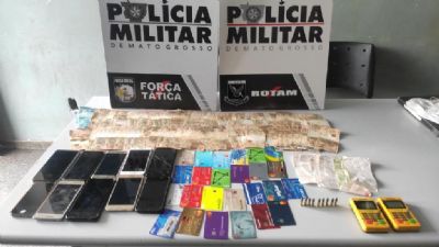 Cinco suspeitos, sendo uma mulher, s�o presos por aplicar golpes em p�gina de vendas na internet
