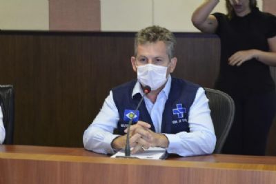 Mauro afirma que � preciso conviver com coronav�rus e que medidas s�o iguais rem�dios