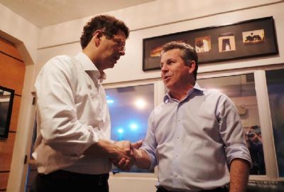 Governador garante que combate �s queimadas continuar� a ser prioridade