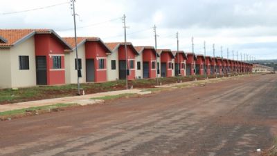 Lei que d� prioridade a �rf�os em programas habitacionais � sancionada em MT